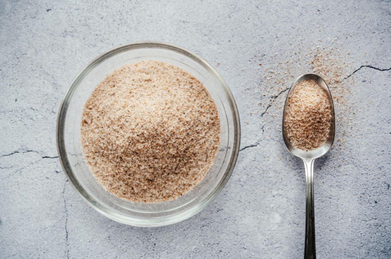 Benefits of Adding Specific Prebiotic Fibers to a Sensitive Stomach Dog Diet